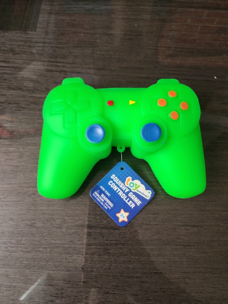 Toymendous Squishy Game Controller Squishy Stress Relief Toy GREEN – NWT