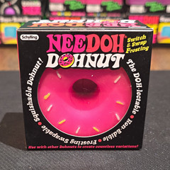 Schylling NeeDoh Dohnut Switch & Swap Frosting Toy Pink Ages 3-4 2021