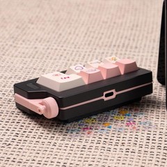 Keyboard Fidget Toys, Pink Loud Clicker 1 inch, Black