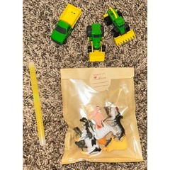 Handmade Farm Theme Sensory Bin (NEW)