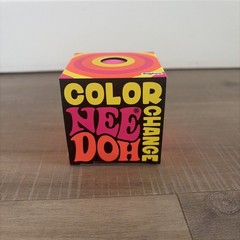 NeeDoh Groovy Glob Color Change PINK NEW