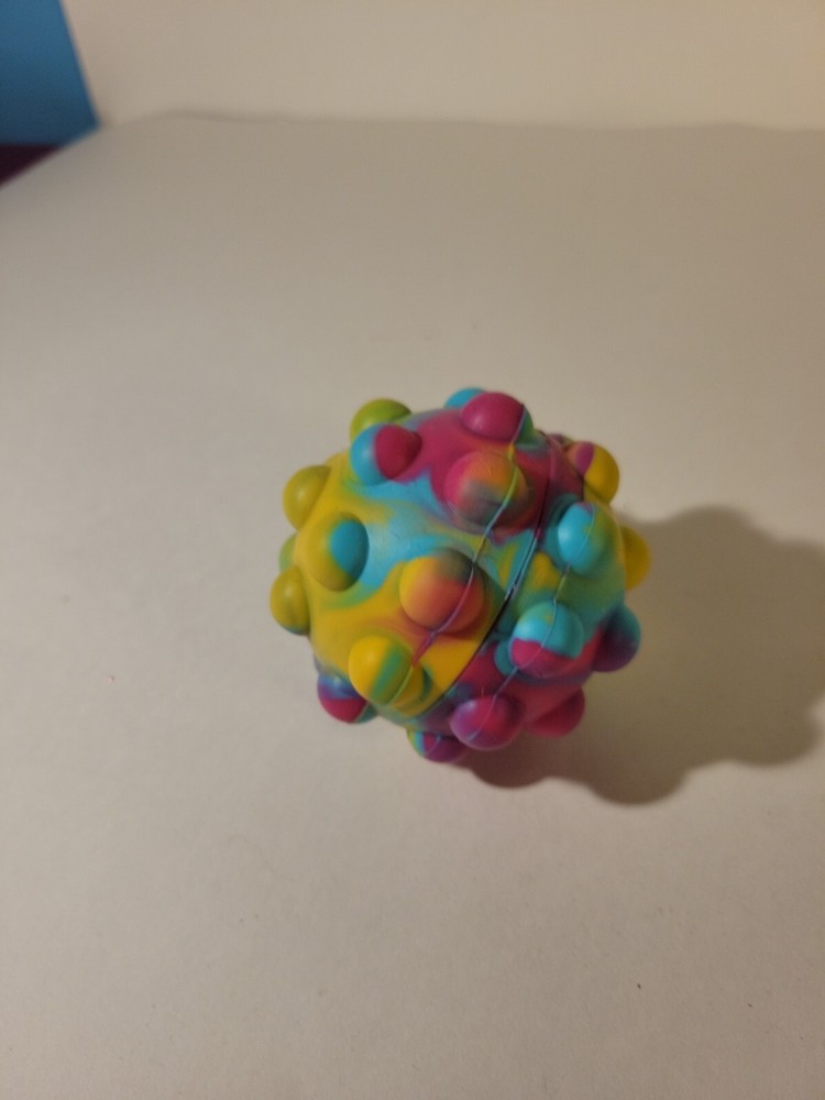1pcs Antistress Cube Rainbow Ball Decompression Squeeze Elastic Ball New