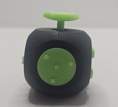 4 FIDGET CUBE GLOWS IN THE DARK