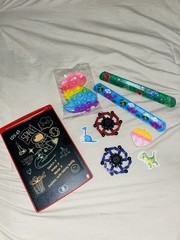 FREE SHIPPING 9pc LCD writing tablet & Sensory Toy Pack 2 Fidgets, Autism