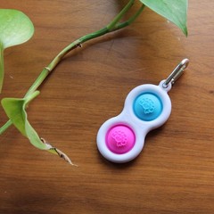 Fat Brain Toys Simpl Dimpl Fidget Keychain Blue/Pink Stress Relief Sensory Toy