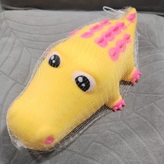 1x 🐊 PPNC Squishy Alligator Chomp Chomp Gator Stress Relief Viral Yellow 💛.