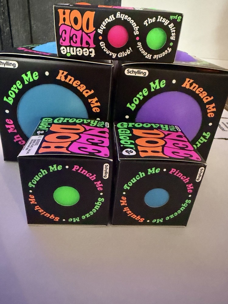 Needoh Lot Of (5). Super Groovy Glob, Teenie Groovy Glob, The Groovy Glob.