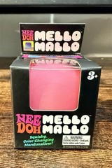 Schylling NeeDoh Mello Mallo Squishy Squeeze Toy Color-Changing Pink Nee Doh