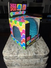 NeeDoh Gumdrop (1) Textured Sensory Toy 2.5″ Super Solid Squish (Colors Vary)