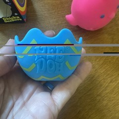 Schylling NeeDoh Nee Doh Chicka DeeDoos Squeeze Toy Pink/Blue 2022
