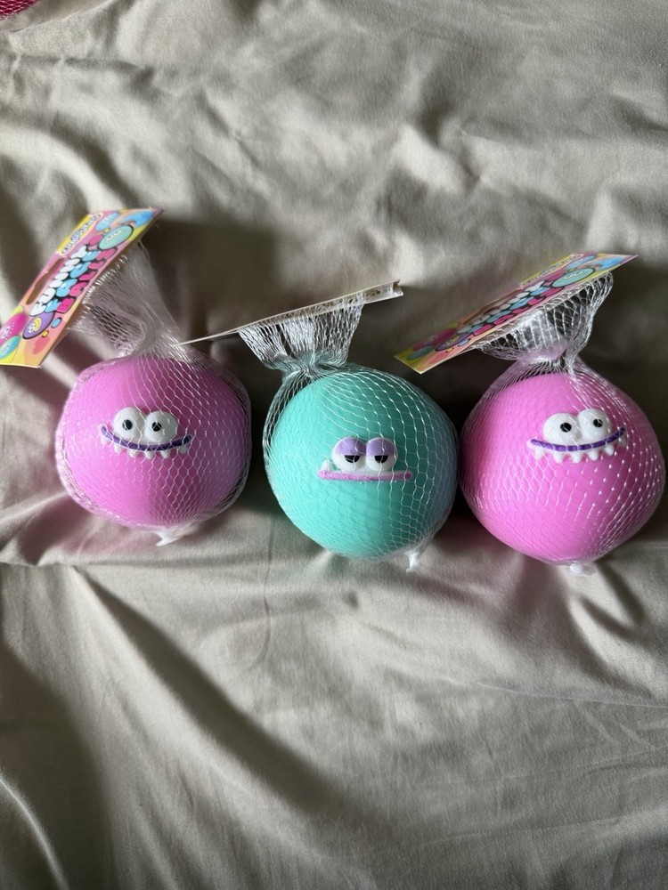 Orb Curiosities Funny Face Balls Squishy (Teal, Pink) Viral – Set Of 3
