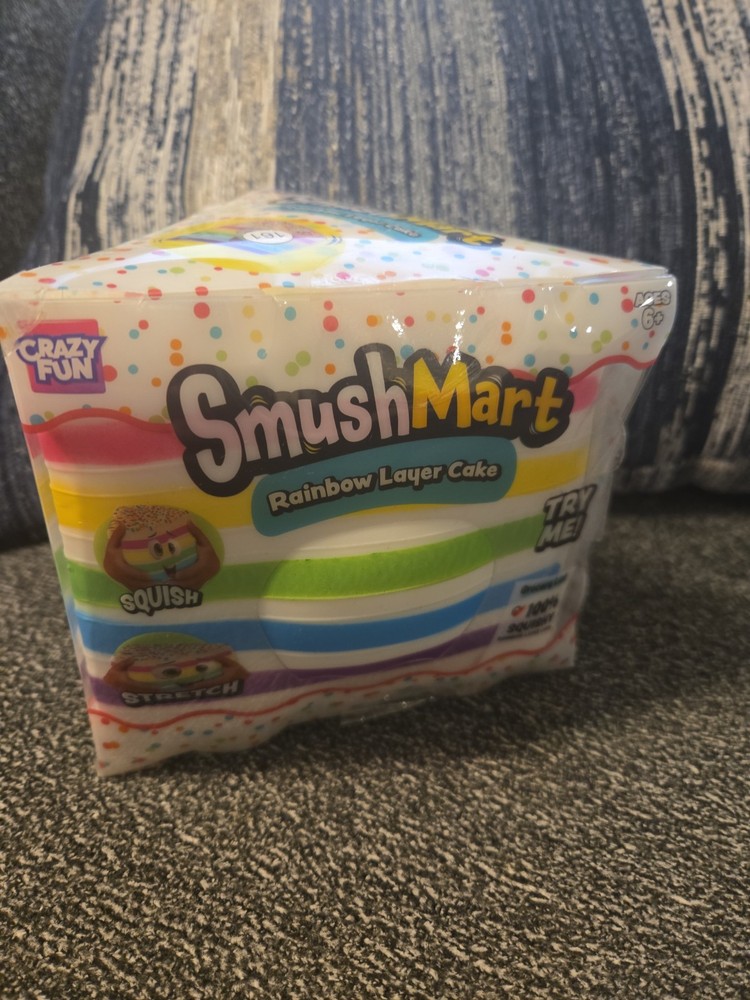 VIRAL SmushMart Rainbow Layer Cake