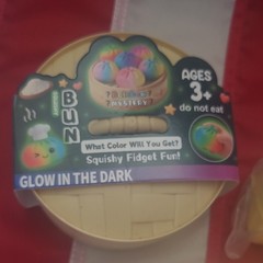 BUN Glow in the Dark Squishy Fidget Toy Butter Bar, Yellow 4oz, 3+