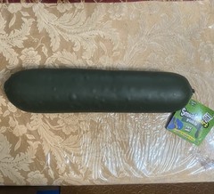 Crazy Fun SmushMart Pickle Jumbo Squishy Sensory Toy Green Stress Relief NEW