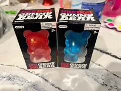 Set of 2 needoh gummy bears blue and pink