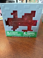 MINECRAFT JELLY CUBES – Viral Squishy IN HAND (RED)