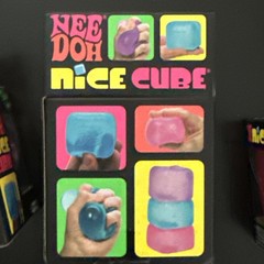NeeDoh Teenie Swirl 4-pack Nee Doh, 3 NeedDoh Nice Cubes (lot Of 4)