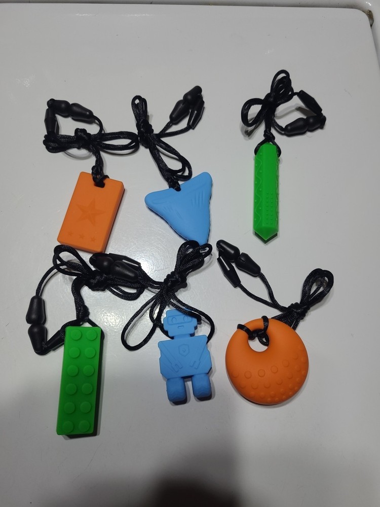Silicone Chew Pendant Necklace for Autism ADHD Calming Teething Chewy Bite