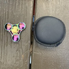 Rainbow Anti Anxiety Fidget Spinner Metal Fidget Toy With Case