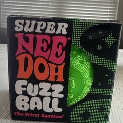 Schylling Super NeeDoh Fuzz Ball The Velvet Squeeze Green