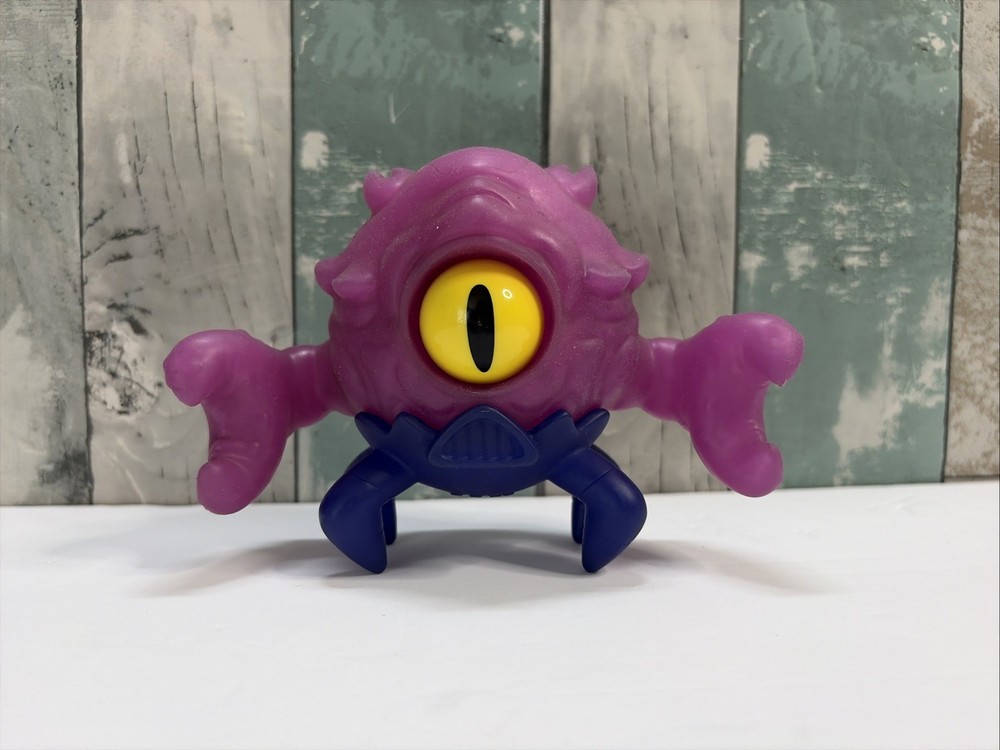 Heroes of Goo Jit Zu Galaxy Attack Action Figure Ultra Rare Crusricoid