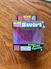 Schylling 🔥Nice Cube Swirl Super Solid Squish Purple Pink Black – NeeDoh 🔥