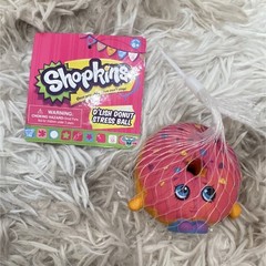 Shopkins D’Lish Donut Stress Ball Squeeze Toy Pink/Yellow 2015 KP13134