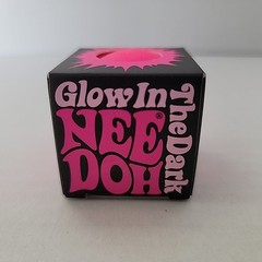 Needoh Teenie Single – Sensory Squeeze Toy – Mini Glow In The Dark – Pink