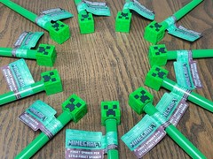 Minecraft Fidget Spinner Pen LOT 11 Autism Sensory Therapy School Party Favor L2
