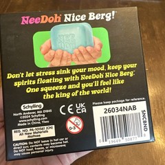 NeeDoh Nice Berg Blue Niceberg Solid Squish Large Cube Iceberg NEW AUTHENTIC