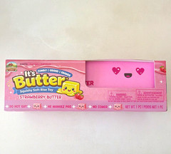 Squishy Farm It’s Butter Strawberry Butter Soft Rise Squishy Toy Pink LF-443K