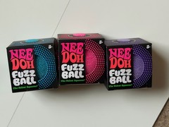 NEEDOH VELVET FUZZ BALL BLUE/PURPLE/PINK