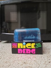NeeDoh Nice Berg Blue XL Giant Niceberg Solid Squish Cube Ice Block