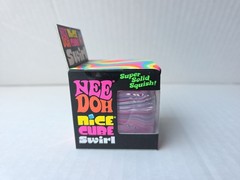 PURPLE/PINK Schylling NeeDoh Nice Cube – SWIRL – Super Solid Squish – AUTHENTIC
