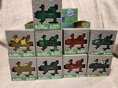 Lot of 9 Minecraft Jelly Cubes Blue Red Green Yellow Squishy – Like Needoh