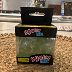 Squeez Ball Green Tactile Squeeze & Stretch Toy for Ages 4-7 Years