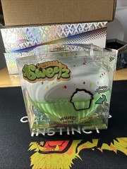 Squeezee Sweetz Squishy Scented Cupcake – GREEN PPNC (PP091025) Squishy Fidget