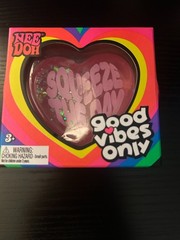 Genuine NeeDoh Good Vibes Only Glitter Heart Nee Doh Pink “SQUEEZE THE DAY” 🩷🔥