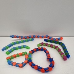 Set of Multi-Color Interlocking Fidget Blocks Sensory Toy – Tactile Surface