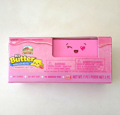 SQUISHY FARMS It’s Butter Strawberry Butter Scented Pink Soft Rise Squishy Toy