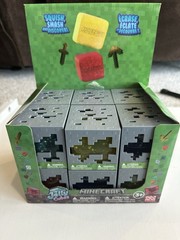 Minecraft Jelly Cubes Squish Smash Discover Full Box Lot of 12 NEW Sealed