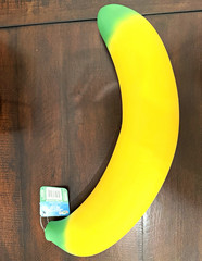 Toymendous GIANT Squeezy Banana Non-Toxic Gel Squeeze Toy Yellow/Green NWT