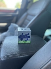 Minecraft Jelly Cube – Purple w/ Pickaxe – 1/48 Chase – New Squishy
