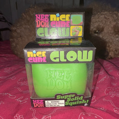 Schylling NeeDoh Nice Cube Glow Super Solid Squish Toy, Green (25249HY)