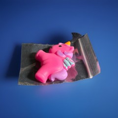Jaru Toys Squeesh Yum Jiggly Gummy Feel Stretchy Pink Unicorn Toy