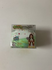 SweeZ Scented Squishy Dessert Cupcake Squeeze Toy, White/Green