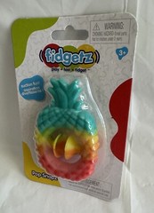 Fidgetz Pop Snapz Compact/Small Sensory Tactile, Auditory Toy Pineapple
