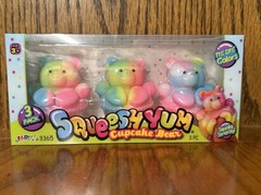 Squeesh Yum Cupcake Bear 3 Pack Tye Die Colors Squishy Stretchy New viral!