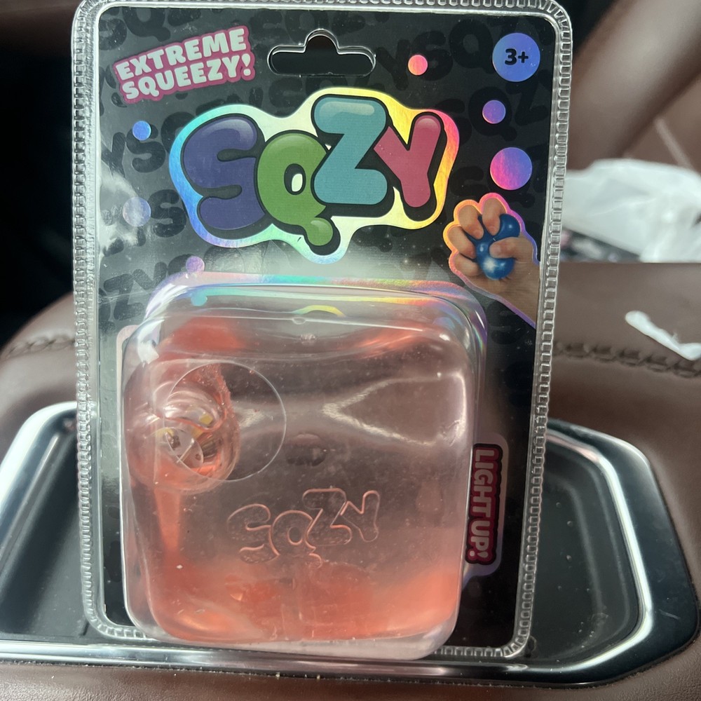 SQZY Squishy Gem Cube Light Up Squeeze Toy Peach Color 🍑
